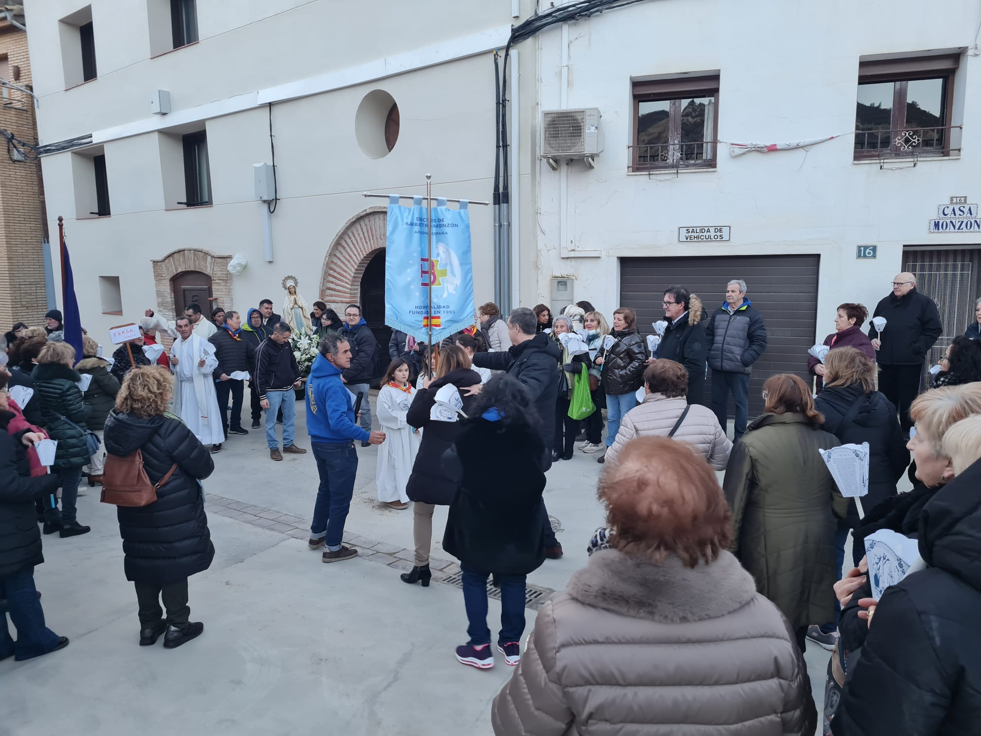 Gran Asistencia Al Rosario De Antorchas De San Esteban De Litera El